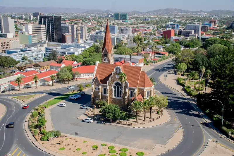 Blick über Windhoek mit der Christuskirche