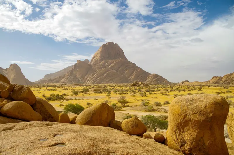 Die Granitfelsen der Spitzkoppe im Damaraland